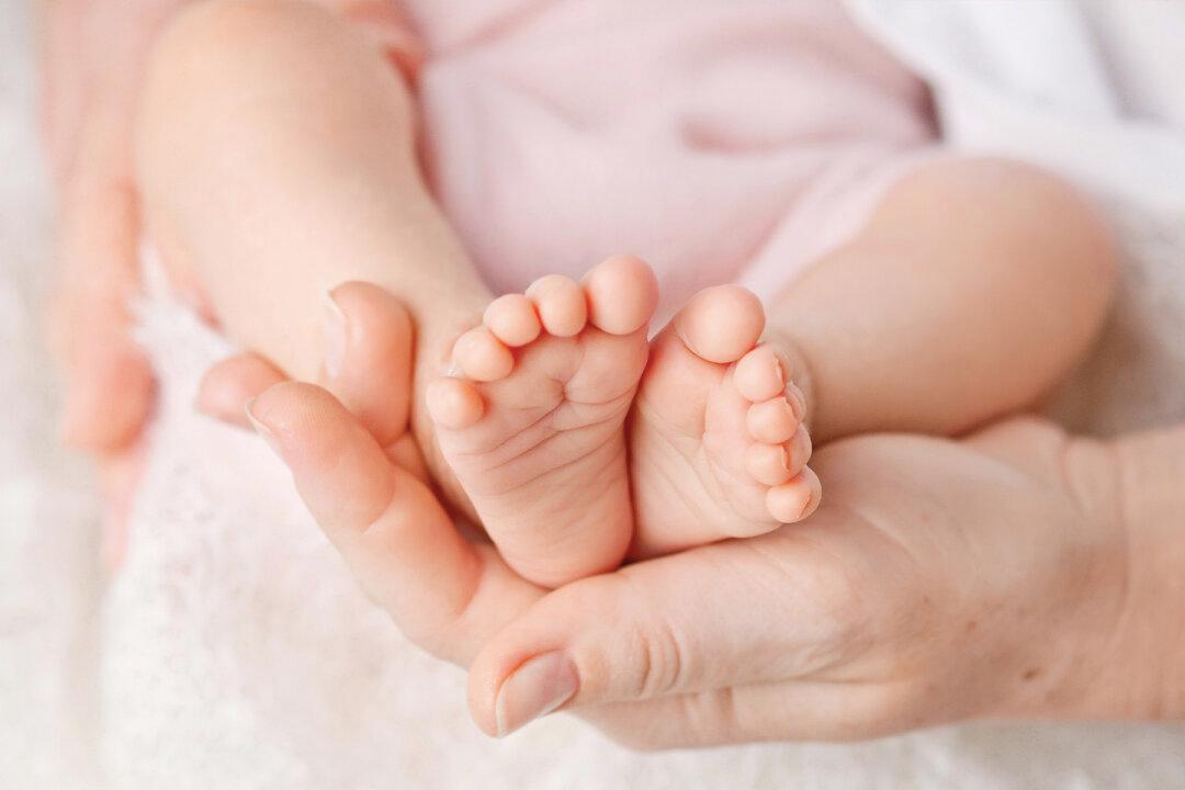 ‘Little People, Big World’ Couple Zach & Tori Roloff Welcome Baby Daughter Lilah to Their Family