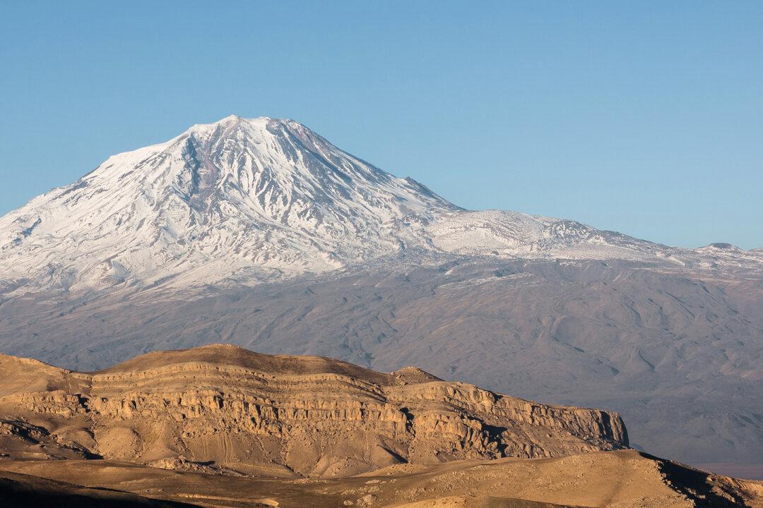 Researchers Say 3D Scans Will Reveal Noah’s Ark Is Buried in Turkish Mountains