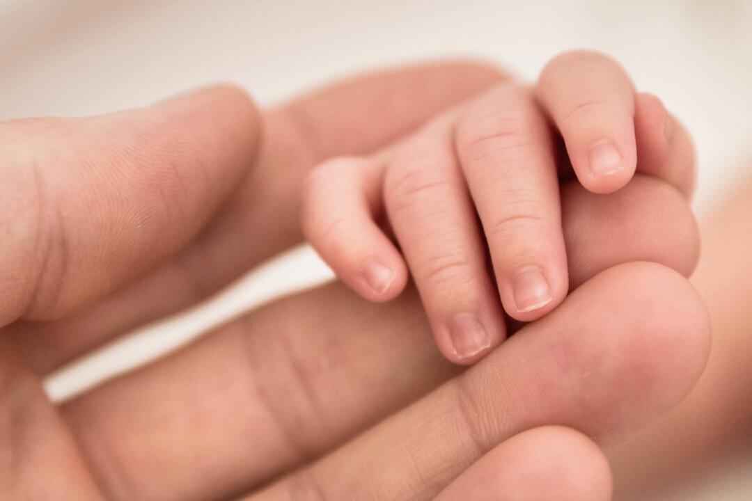 Family Finds Baby Girl Buried Alive in a Pot in India, Helps Save Her Life