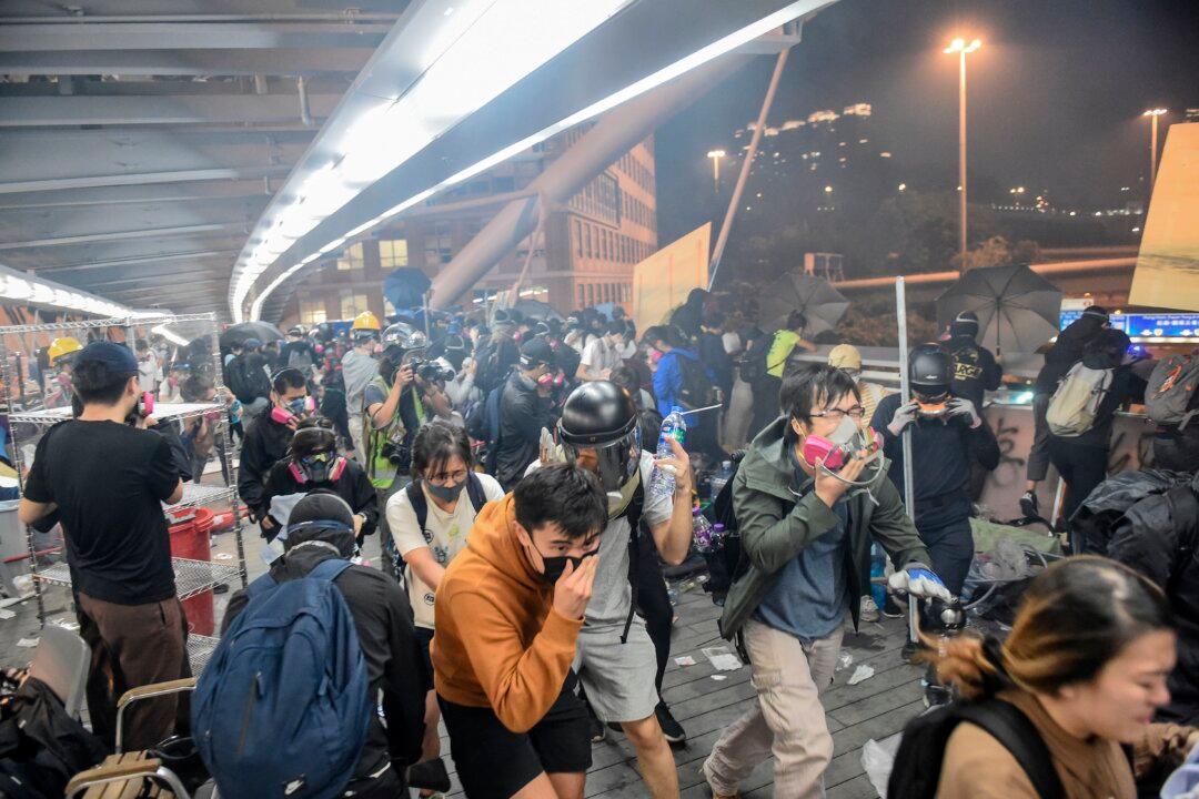 Fears Mount Over Effects of Tear Gas Exposure in Hong Kong