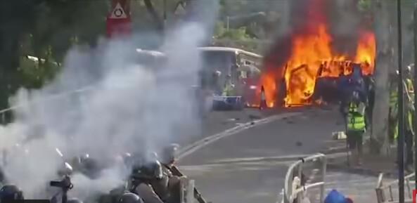 Hong Kong Police Lay Siege to University Students