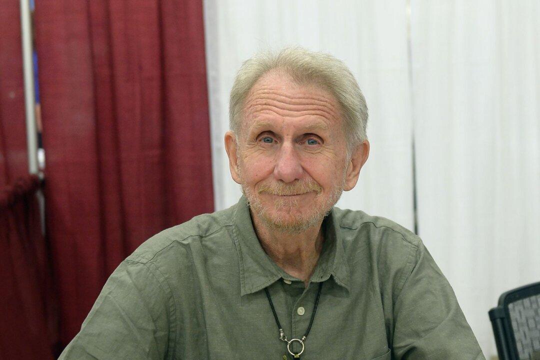 ‘Star Trek’ Actor Rene Auberjonois Dead at 79: Reports