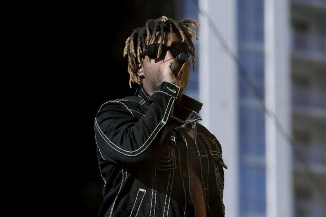 Rapper Juice WRLD Flew on Jet With Drugs, Guns Before Death: Reports