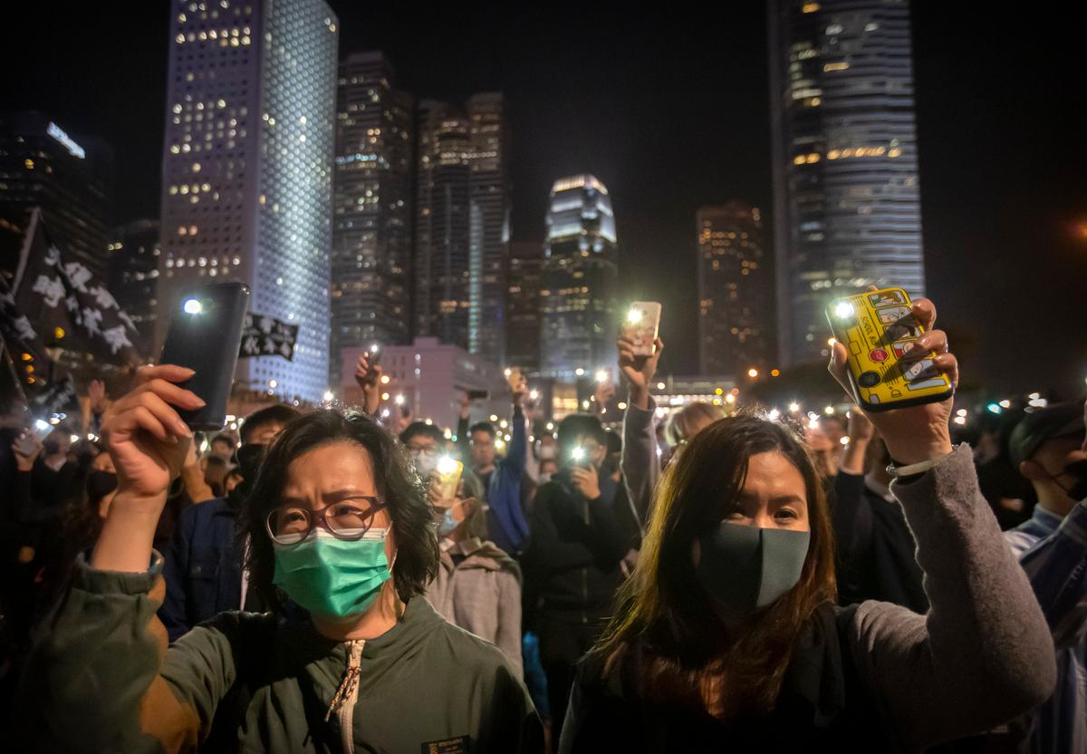 Christmas Cards Collected for Jailed Hong Kong Protesters