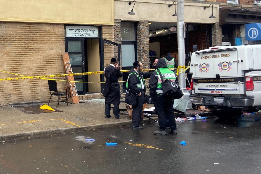 Jersey City Shooters May Have Been Targeting 50 Jewish Children: Mayor