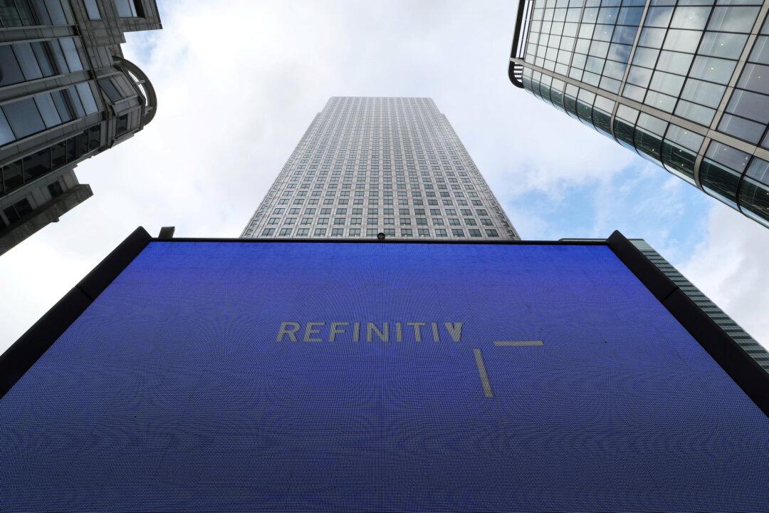 Refinitiv Examines Changes to Key Daily Foreign Exchange Fixing Window
