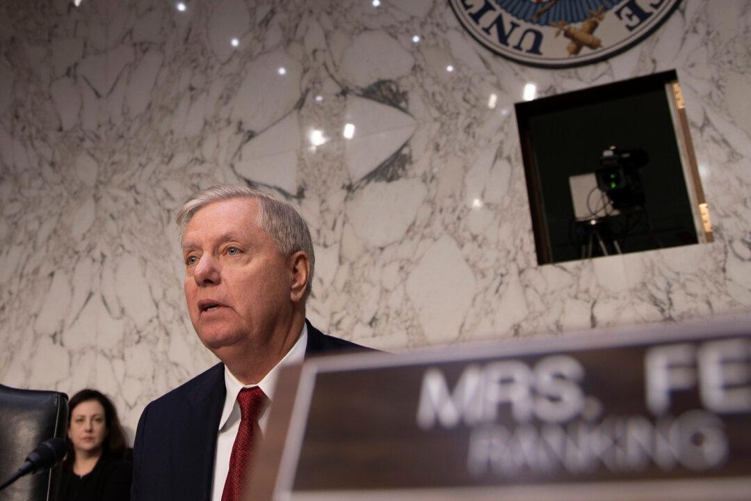 Lindsey Graham: ‘Loves’ Joe Biden, But ‘None of Us Are Above Scrutiny,’ Begins Investigation