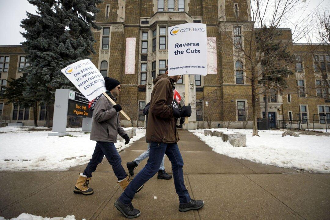 Ontario Teachers Hold Third One-Day Strike as Talks Stall