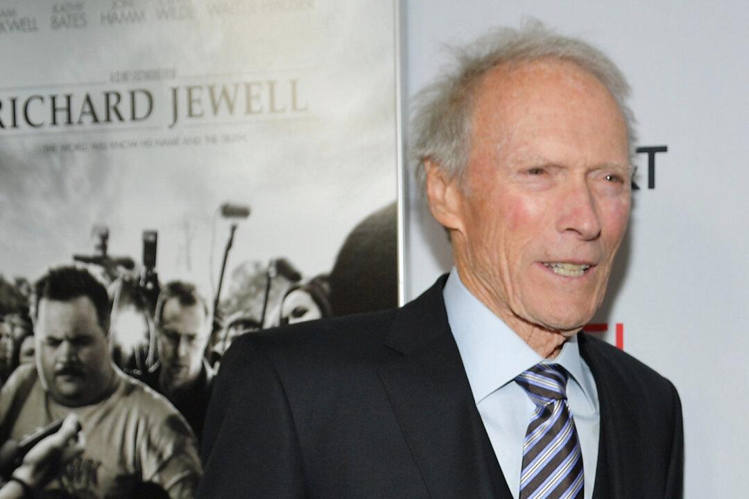 Clint Eastwood Debuts Patriotic New Film ‘Richard Jewell’ for Marines at Camp Pendleton in Their Honor