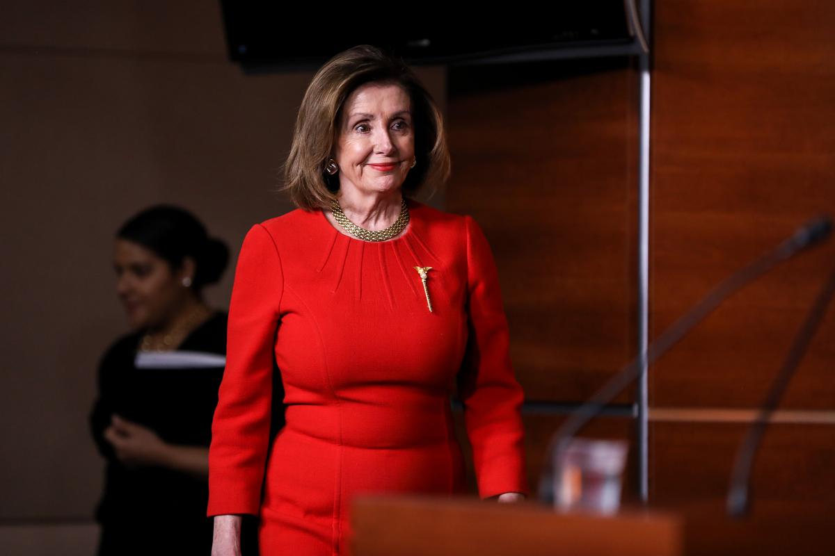Pelosi, Mnuchin Say They’re ‘Close’ to Passing New CCP Virus Aid Package