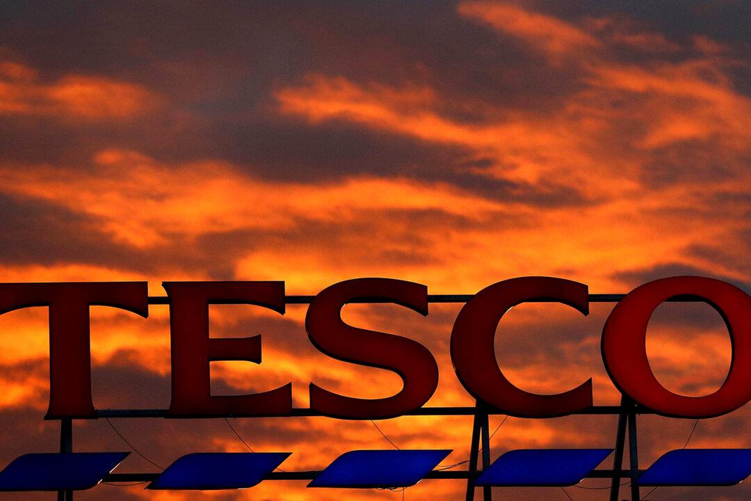 Watchdog Probes Tesco Christmas Ad Featuring Santa With Vaccine Passport After Complaints