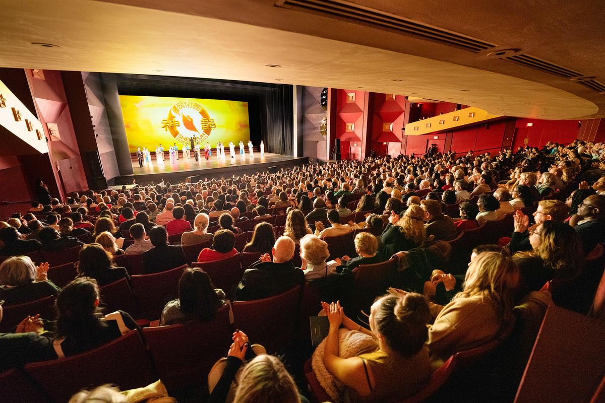 Shen Yun Audiences Criticize Chinese Regime’s Latest Attempt at Interference