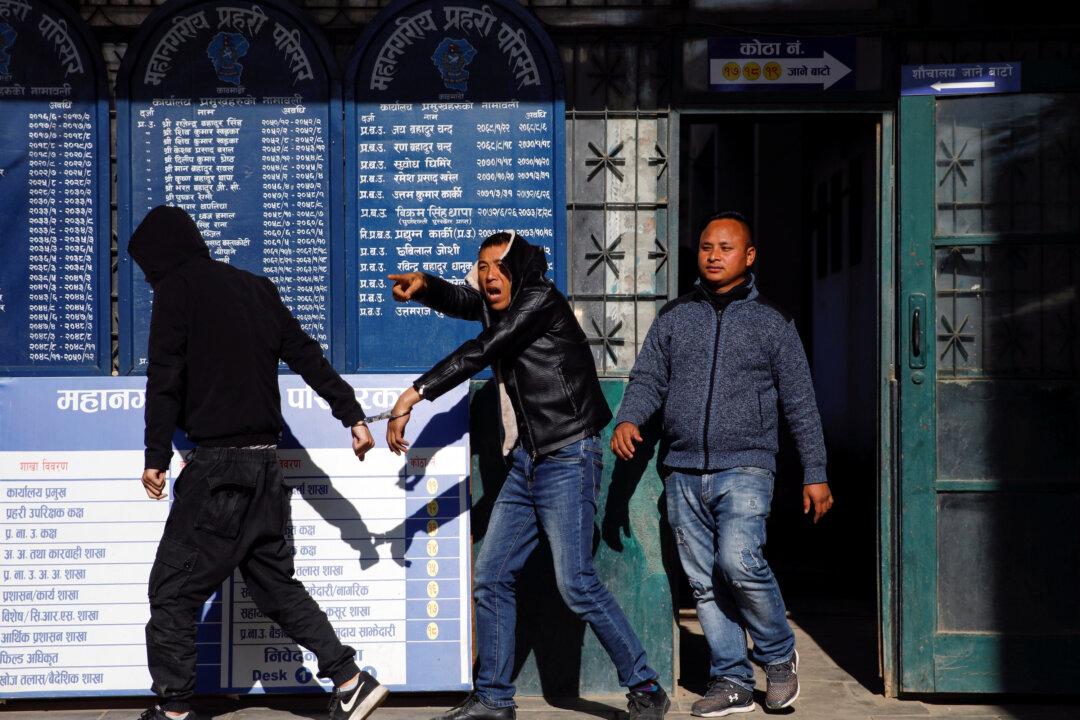 Nepal Detains 122 Chinese for Suspected Cyber Crime and Bank Fraud