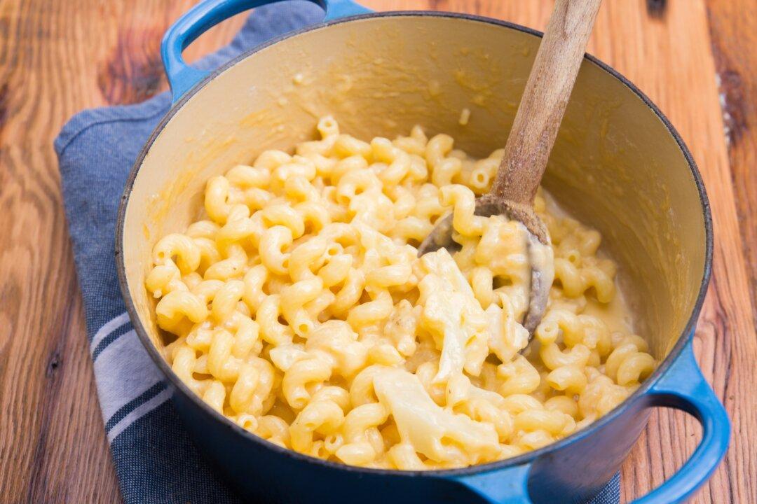 The Easiest One-Pot Mac and Cheese