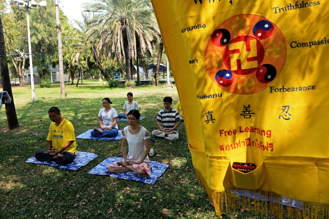 US Congressman Urges UN to Aid Falun Gong Practitioners Detained by Thai Authorities