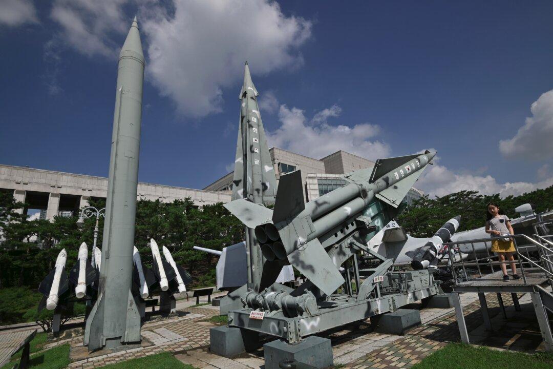 US Sends 4 Spy Planes Over North Korea Amid ‘Christmas Gift’ Threat