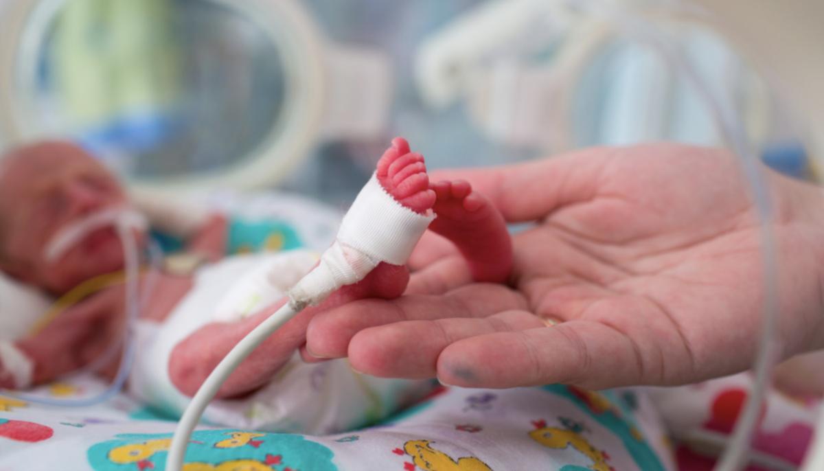 ‘We Were Told to Consider Termination’: World’s Smallest Twins Survive After Premature Birth at 23 Weeks