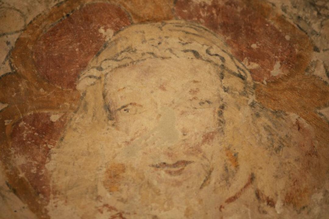 Church Officials Find Statue Hidden by a Mason After Charles II’s Order to Destroy It