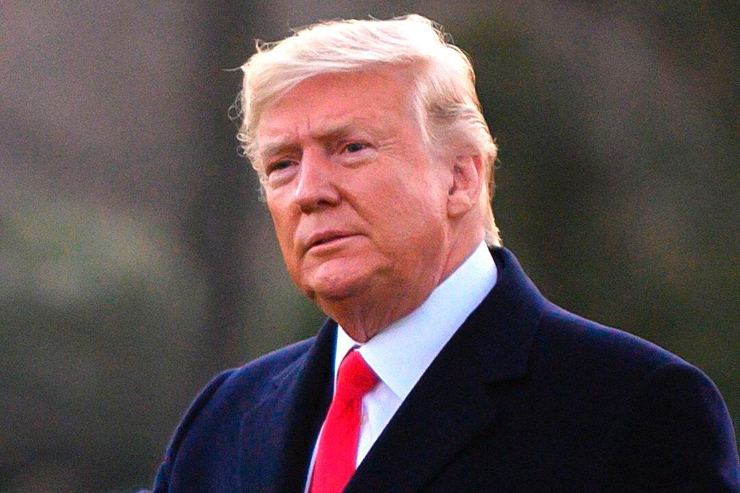 Trump Says Gun Laws and ‘Heroes’ Saved Lives at Texas Church Shooting