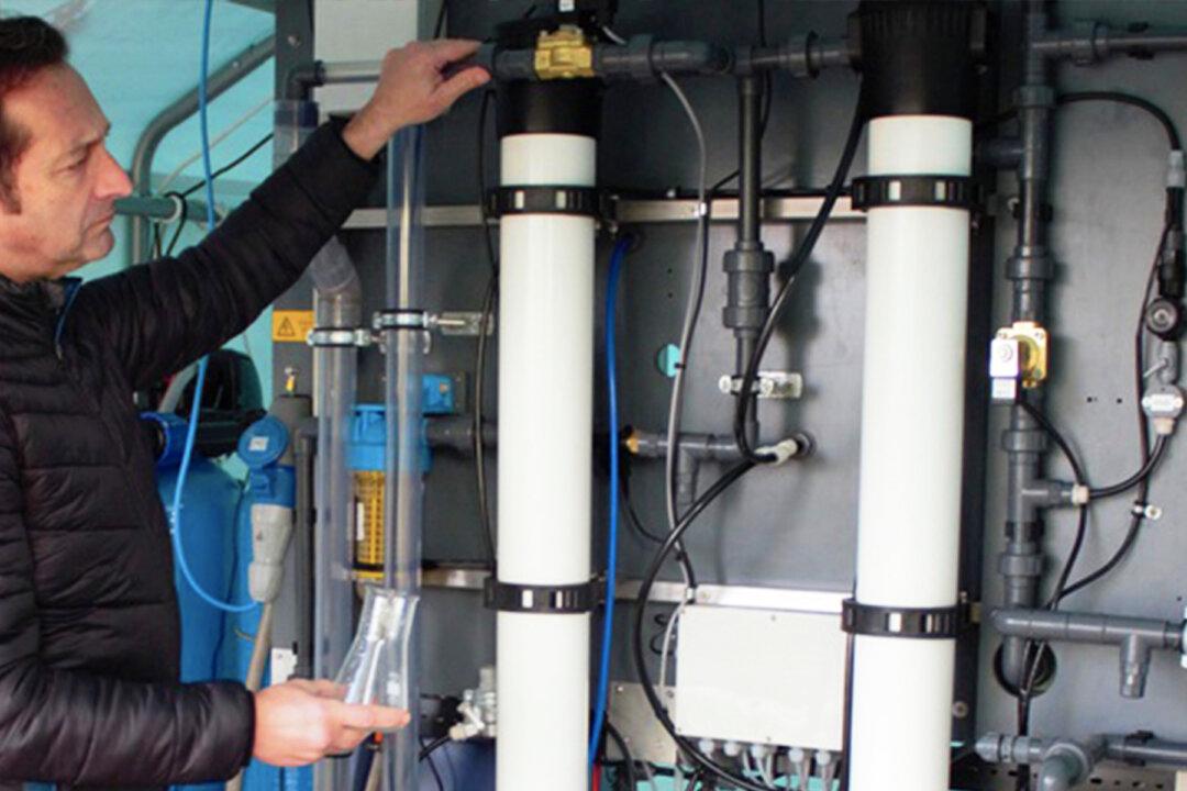 UK Scientists Develop Machine to Purify Dirty Water Into Drinking Water in Minutes