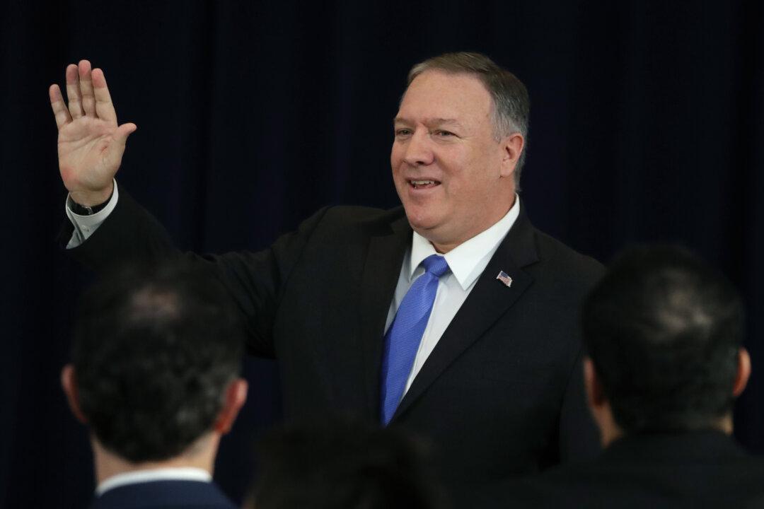 Pompeo Not Running for Senate, National Security Adviser Says