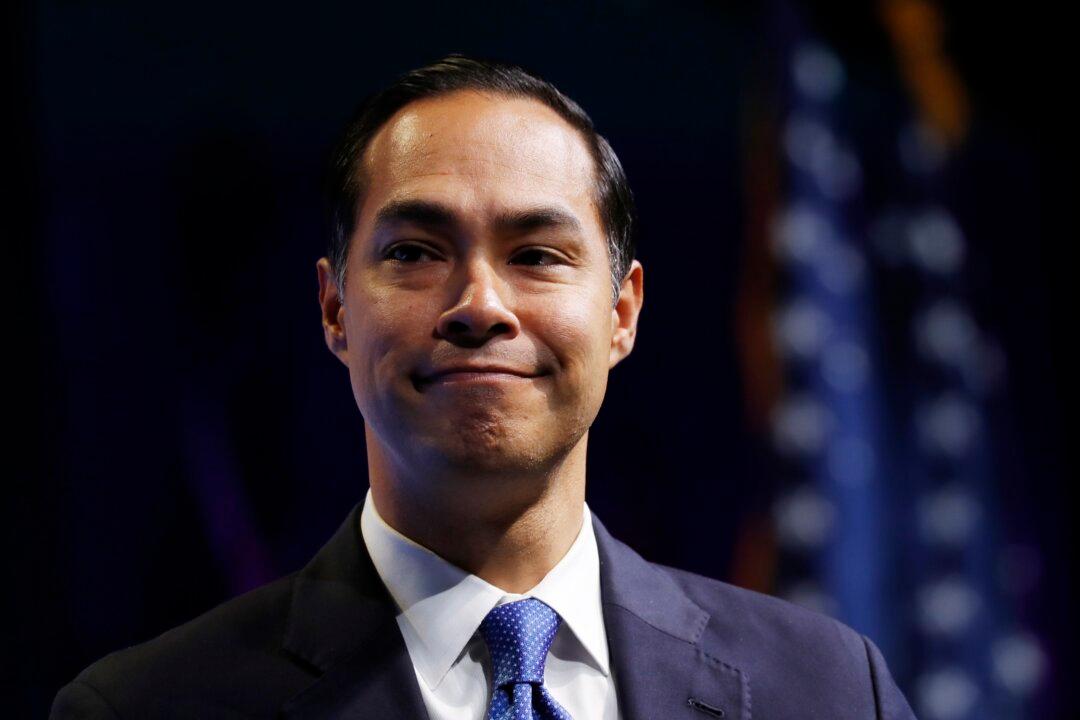 Julian Castro Ends Bid for the Presidency