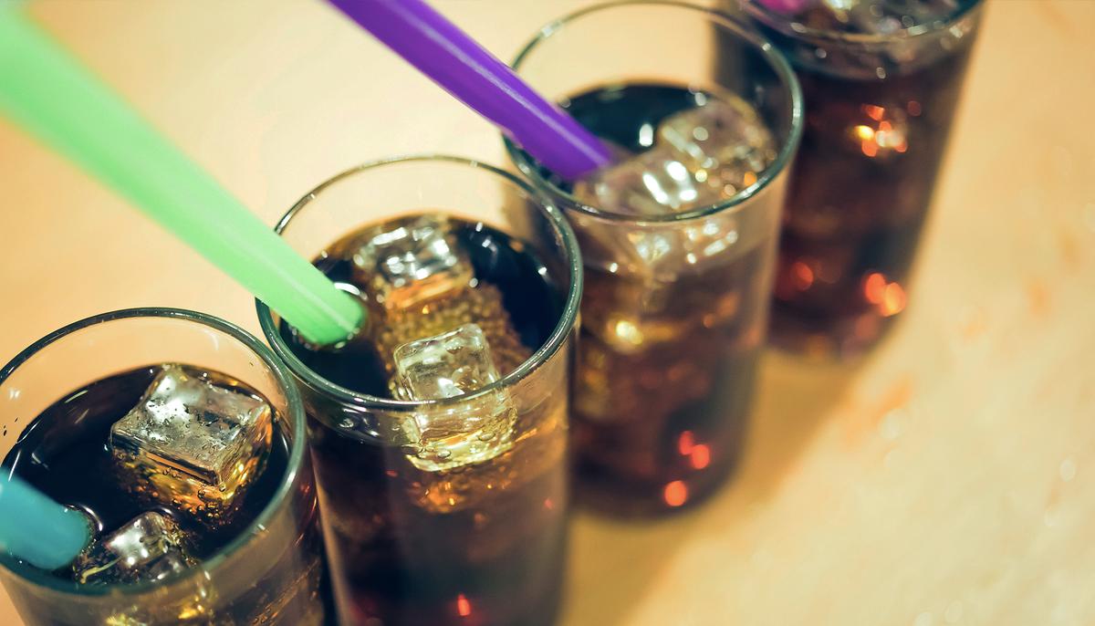 4 Health Hazards of Drinking Artificially Sweetened Soda: From Diabetes to Mental Health