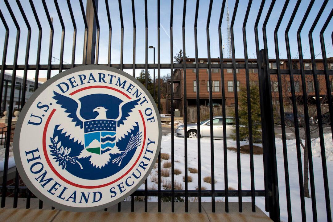 Trump Administration Issues Draft Rule on H-1B Guest Worker Visas to Prioritize Higher-Wage Applicants