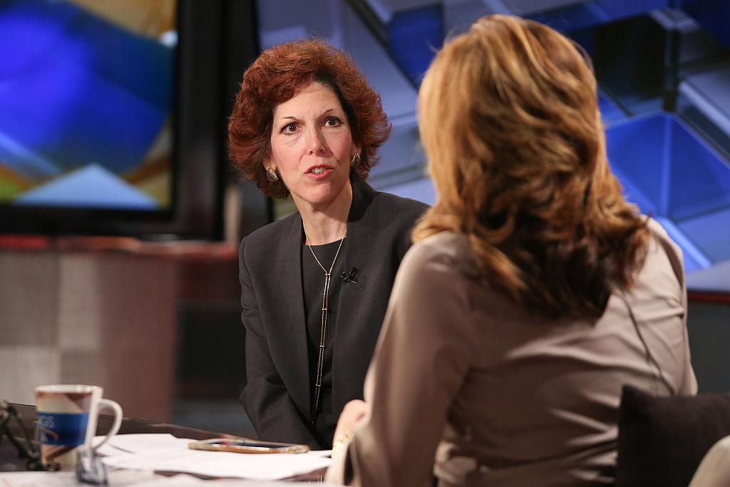 Cleveland Federal Reserve President Loretta Mester (L) talks with host Maria Bartiromo on The Fox Business Network on April 1, 2016 in New York. (Rob Kim/Getty Images)