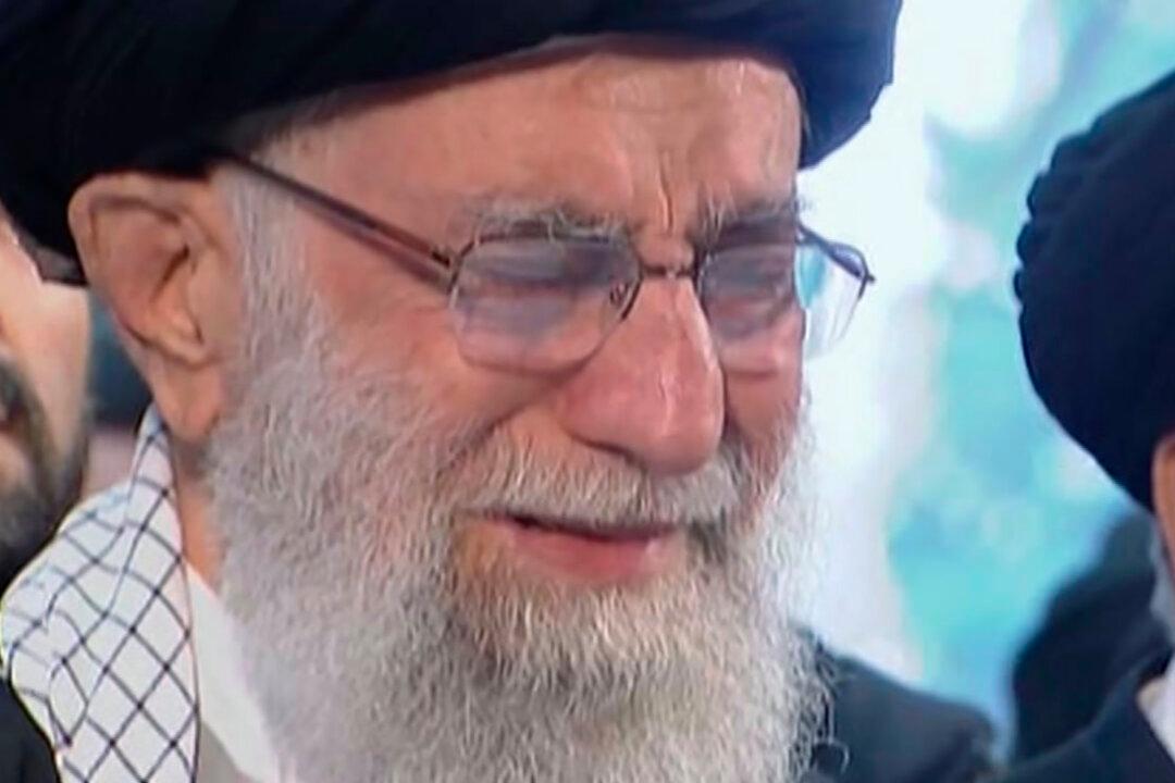 Khamenei Cries During Soleimani Funeral as Thousands Gather in Tehran