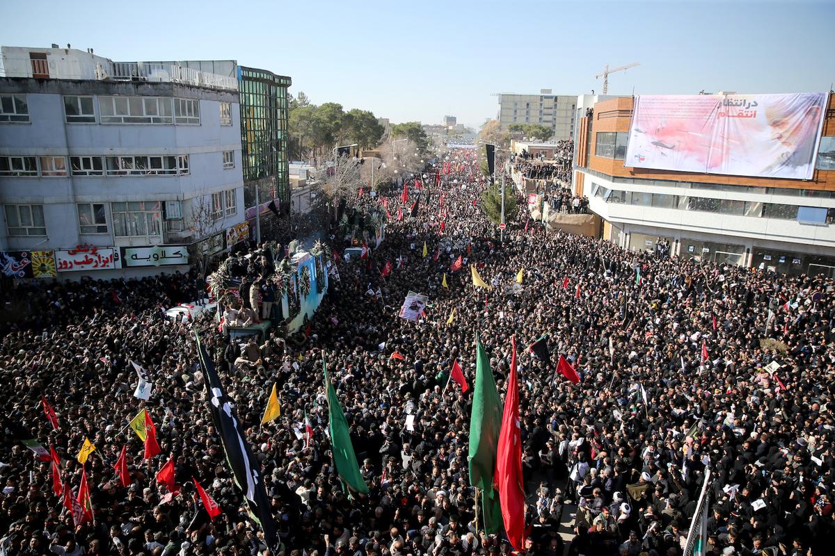 Stampede Kills 56 at Funeral for Iran General Killed in US Airstrike