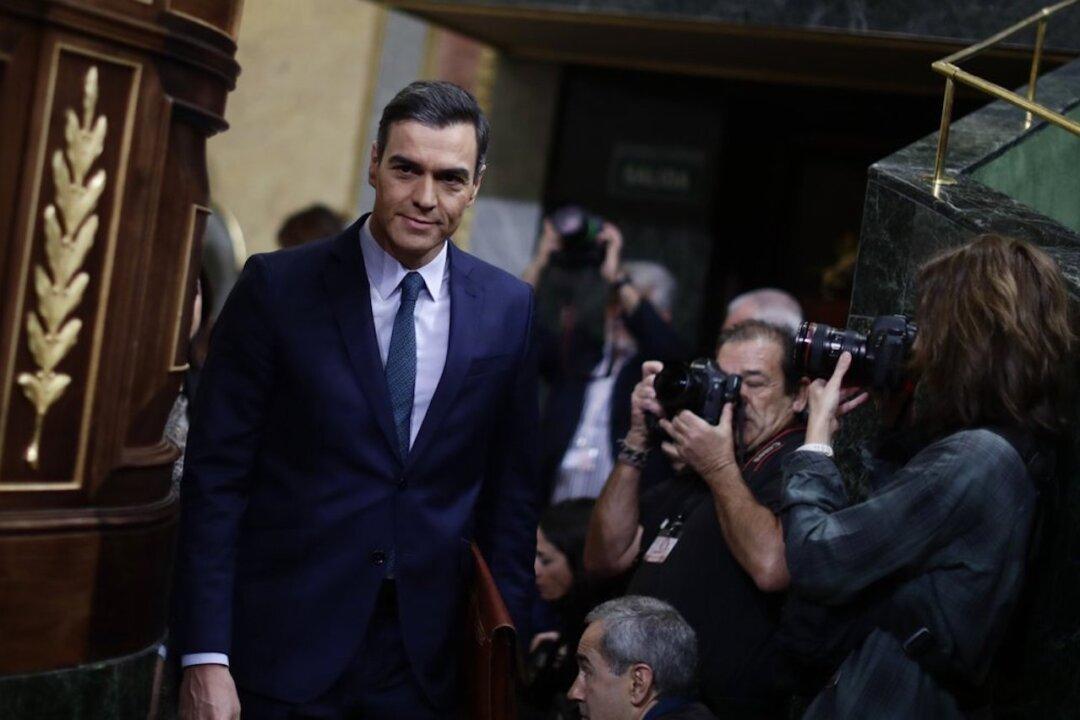 Spain’s Left-Wing Leader Fails to Form Coalition Government in First Vote