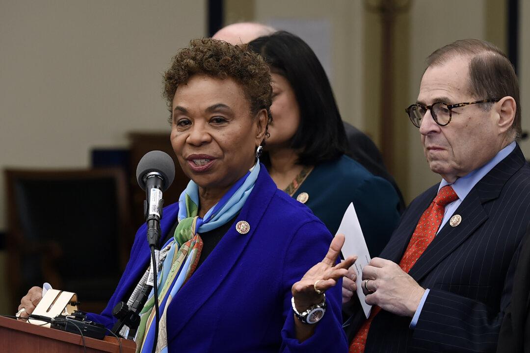 Barbara Lee Wins Tight Race for Oakland Mayor in Special Election