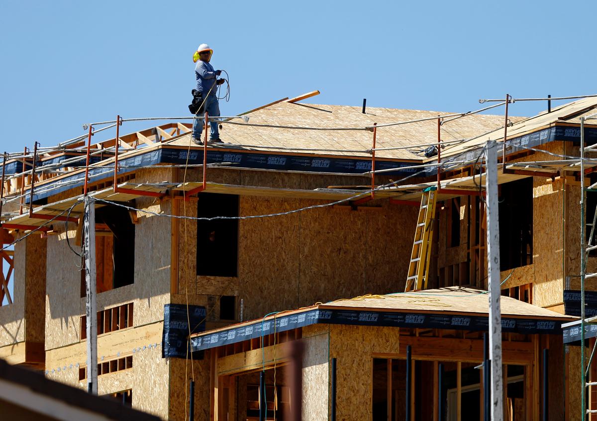 Builder Confidence Stays Robust in February, Signals Economic Strength