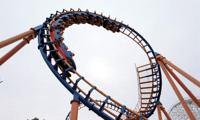 Six Flags Raises Possibility of Canceling China Theme Parks, Shares Plunge