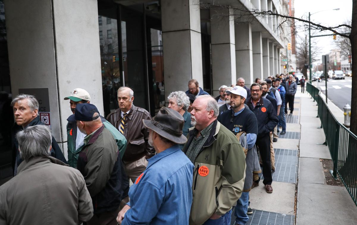 Gun Control Battle Deepens as Legislation Advances in Virginia