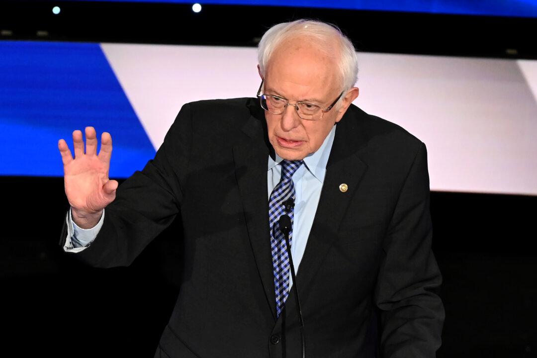 Sanders Not Asked About Gulag-Supporting Staffer During Debate