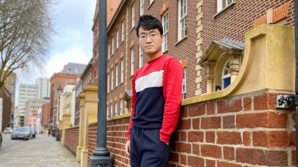 Former UK Consulate Employee Details ‘Nightmare’ of Being Detained, Tortured in China