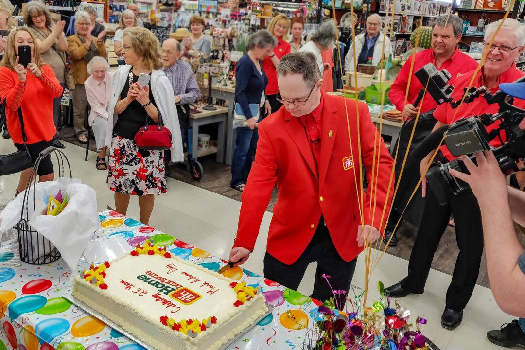 Home Hardware Employee With Down Syndrome Celebrates 25th-Work-Anniversary Party With the Whole Town