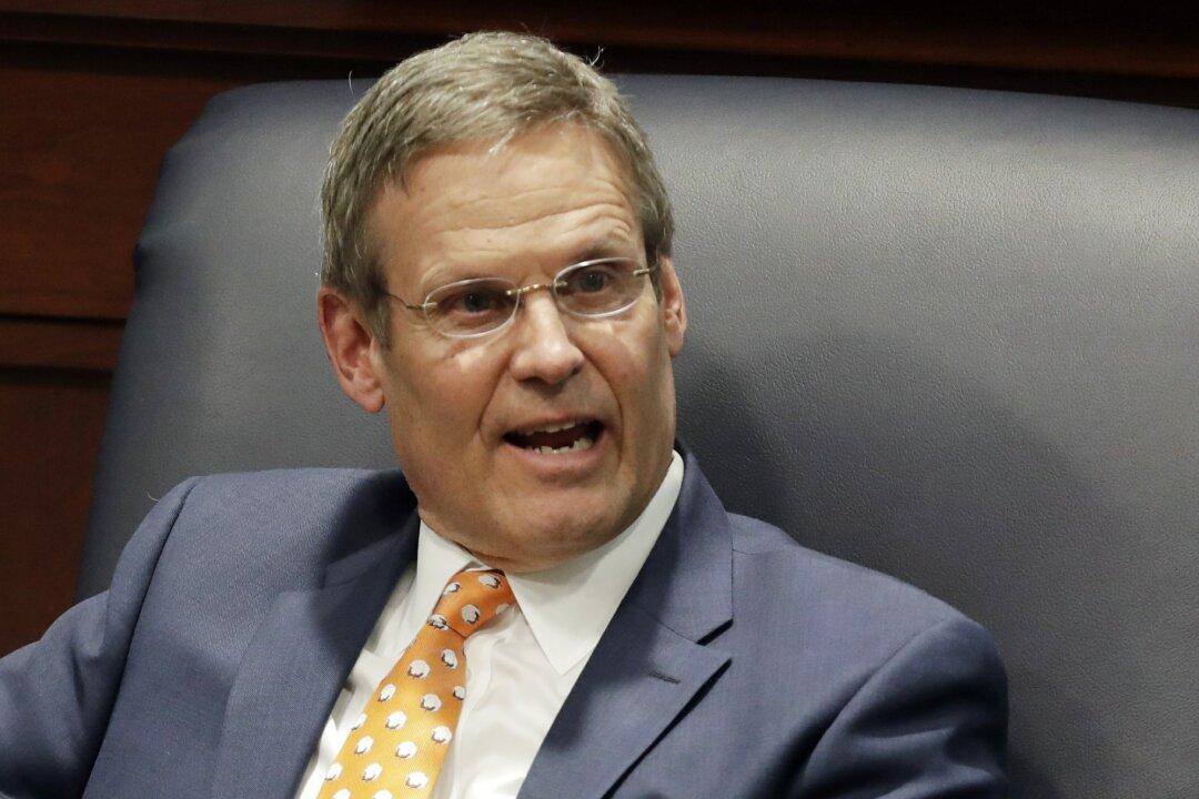 Tennessee Governor Signs Bill to Prohibit Gender-Confirming Treatment for Minors