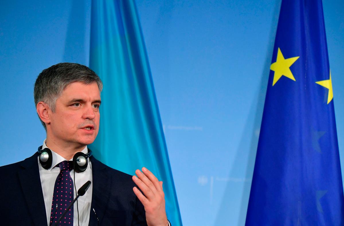 Ukraine Foreign Minister: ‘I Don’t Trust’ Lev Parnas