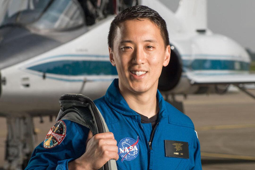 First Korean-American NASA Astronaut Is Also a Navy SEAL and Harvard Medical Graduate