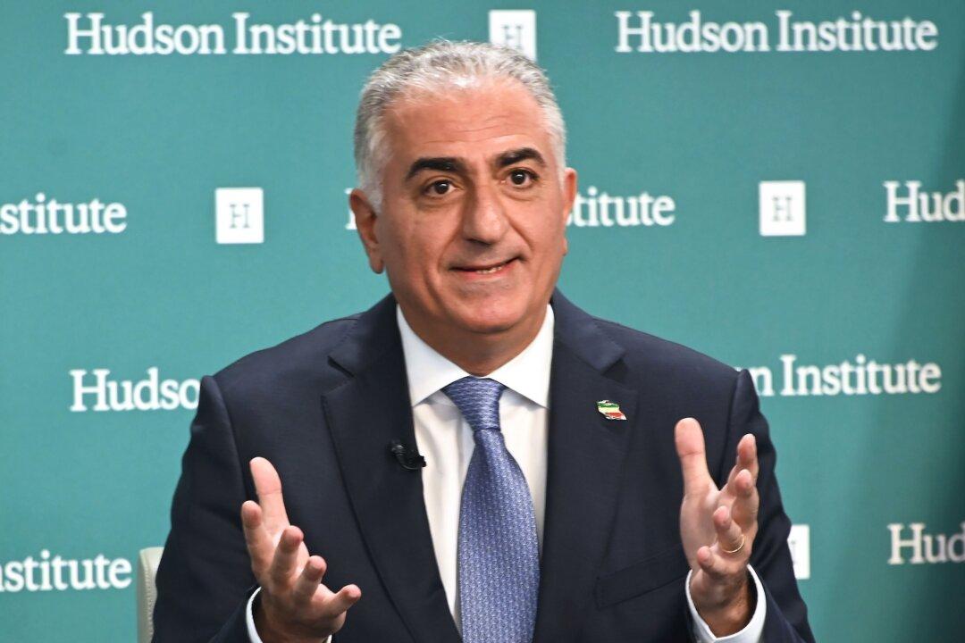 Iran Crown Prince Signals Collapse of Regime, Calls for Constructive Not Divisive Dialogue