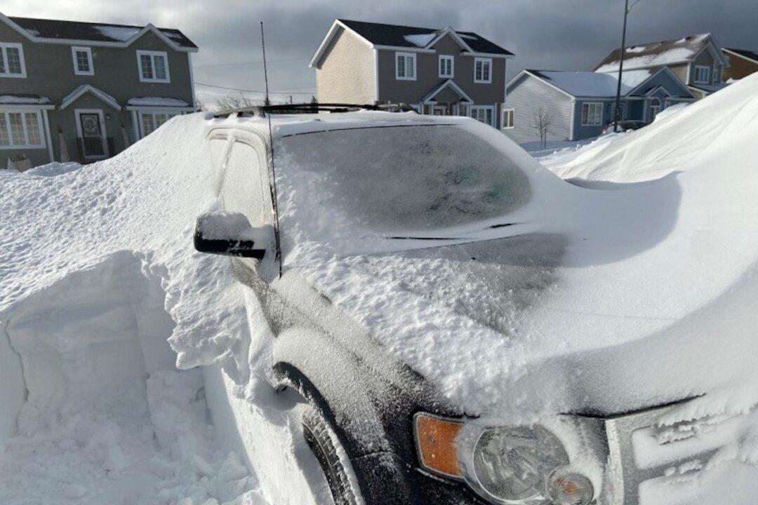 Hundreds of Troops to Help Canadian Province Recover From Huge Blizzard