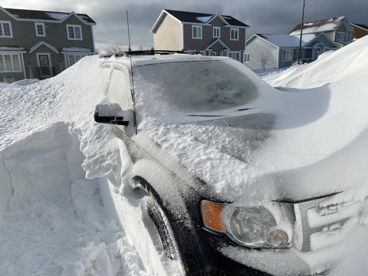 Hundreds of Troops to Help Canadian Province Recover From Huge Blizzard