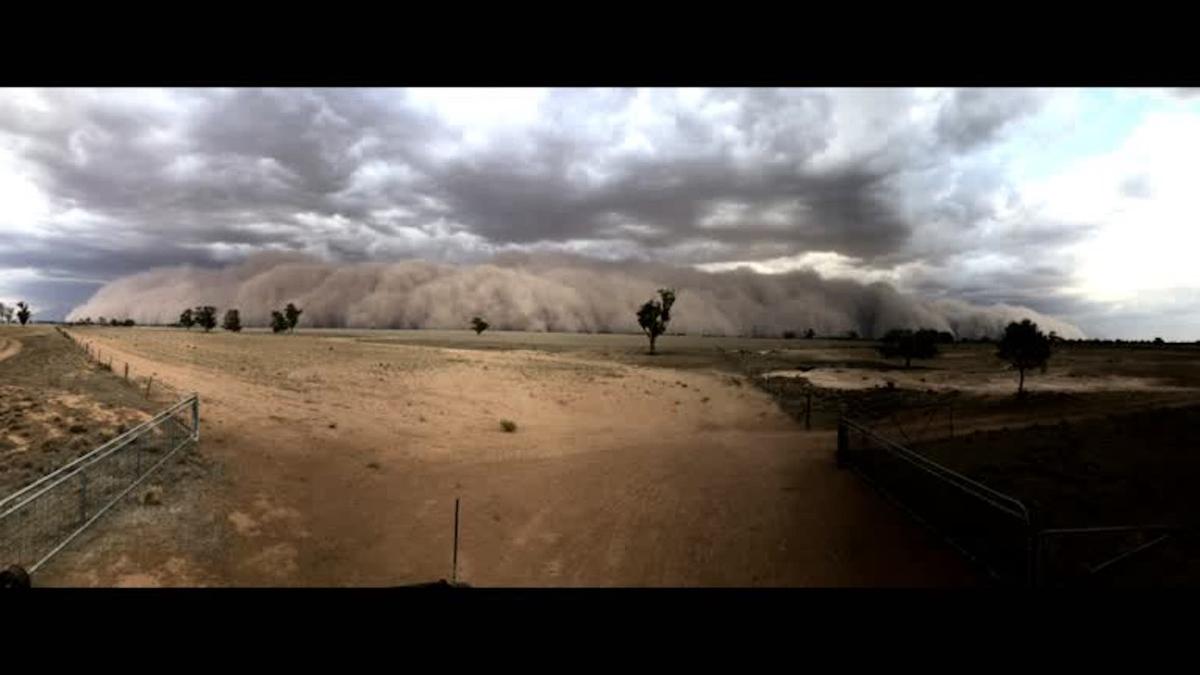 Dust Storms, Floods, Golf Ball-Sized Hail Stones Batter Australia’s East Coast