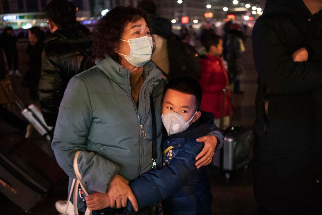 US Boosts Alert Levels for Travel to China as Viral Pneumonia Stirs Global Panic