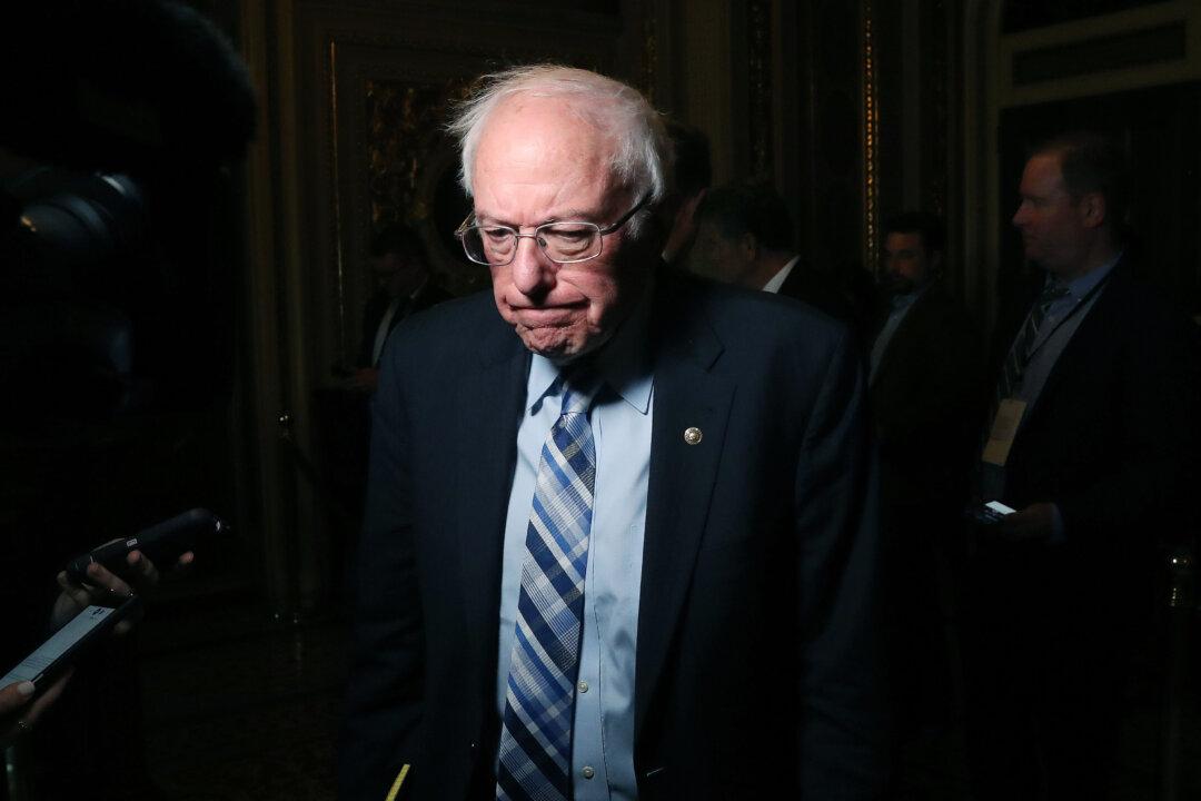 Democratic Attacks on Sanders Are Long Overdue