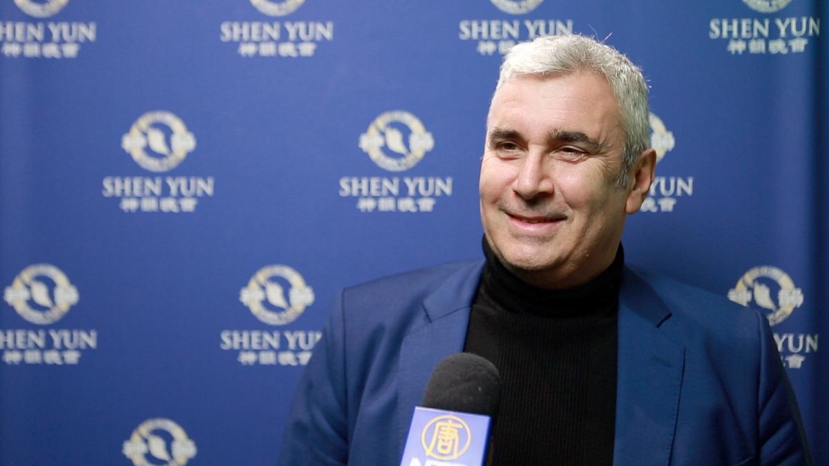 Shen Yun’s ‘Magic Element’ Impresses Renowned Magicians