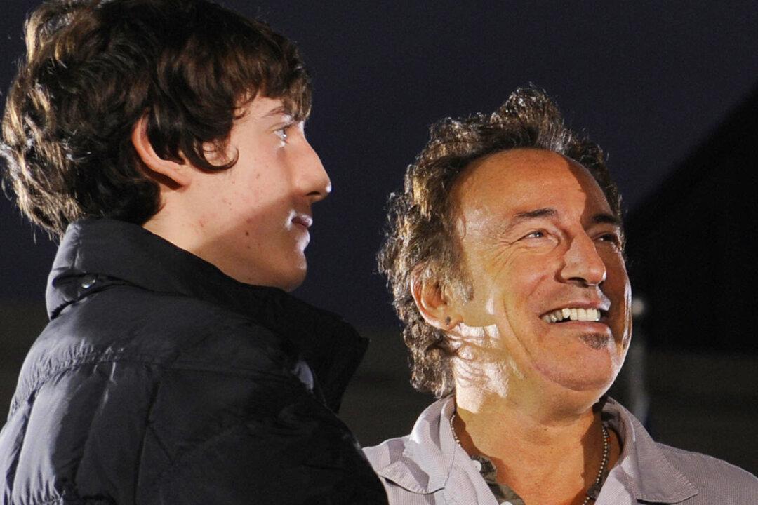 Bruce Springsteen’s Son Sam Sworn In As New Jersey Firefighter, Says ‘It Wasn’t Easy’